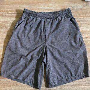 Men’s gray lululemon athletic shorts